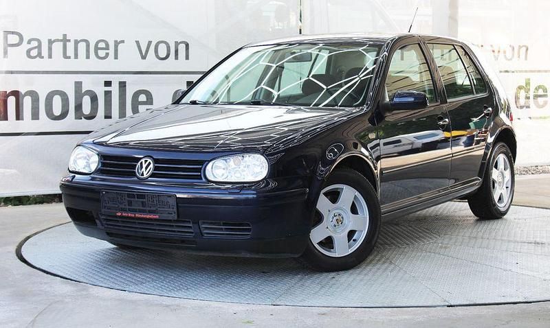 Blau Gebraucht 1997 VW Golf III Limousine | 2.250 € (Fairer Preis) - Bild 1/4