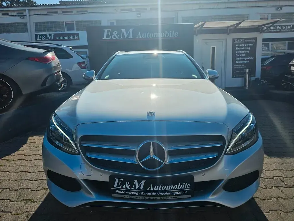 Gebraucht Mercedes C180 Avantgarde 156 PS (114 kW) 2017 Silber Limousine