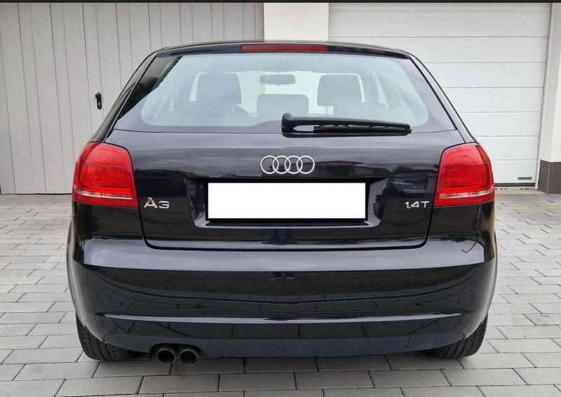 Gebraucht Audi A3 Attraction 125 PS (91 kW) 2009 Schwarz Kleinwagen