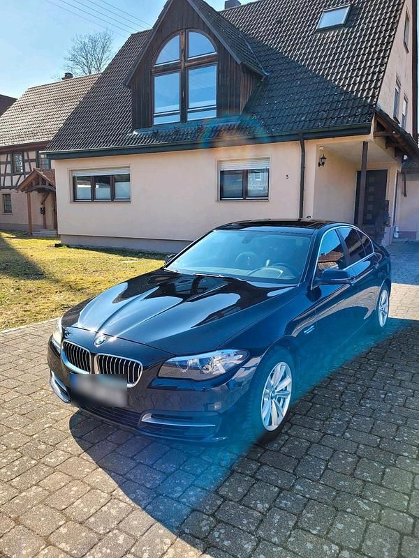 Gebraucht BMW 520 190 PS (139 kW) 2015 Schwarz Limousine
