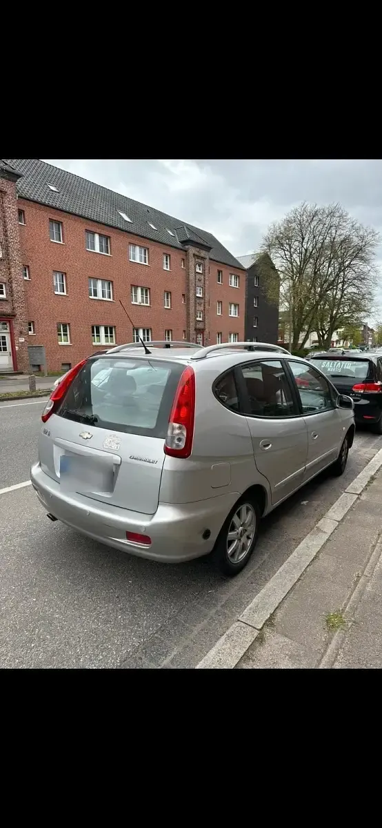 Gebraucht Chevrolet Tacuma 121 PS (88 kW) 2006 Silber Van / Kleinbus