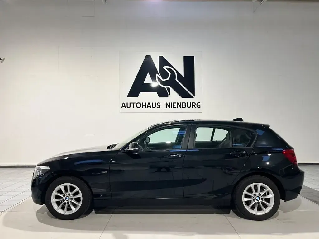 Gebraucht BMW 118 Advantage 143 PS (105 kW) 2013 Schwarz Kleinwagen
