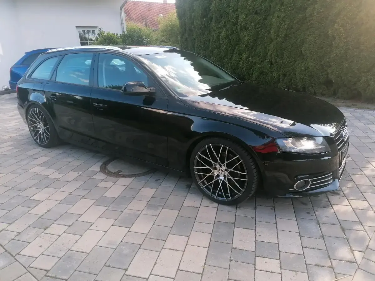 Gebraucht Audi A4 190 PS (139 kW) 2010 Schwarz Kombi