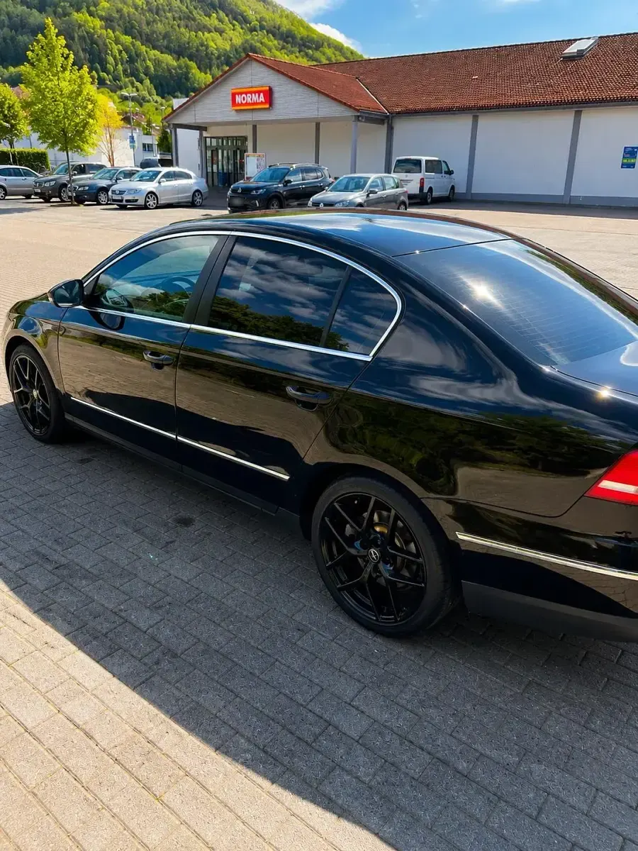 Gebraucht VW Passat 250 PS (183 kW) 2006 Schwarz Limousine