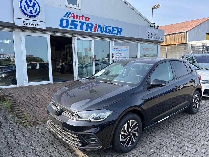 Schwarz Neu 2025 VW Polo Life Limousine | 22.490 € (Fairer Preis) - Bild 1/4