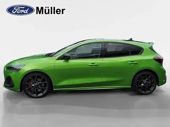 Gebraucht Ford Focus ST 280 PS (205 kW) 2024 Grün Limousine