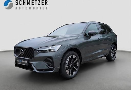 Neu Volvo XC60 Plus 250 PS (183 kW) 2025 Silbern SUV
