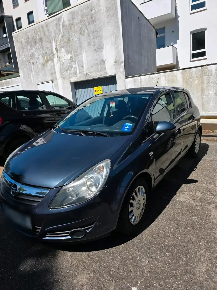 Gebraucht Opel Corsa 80 PS (58 kW) 2010 Kleinwagen