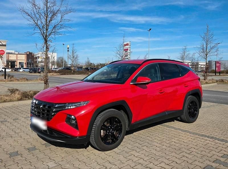 Gebraucht Hyundai Tucson Select 150 PS (110 kW) 2023 Rot SUV