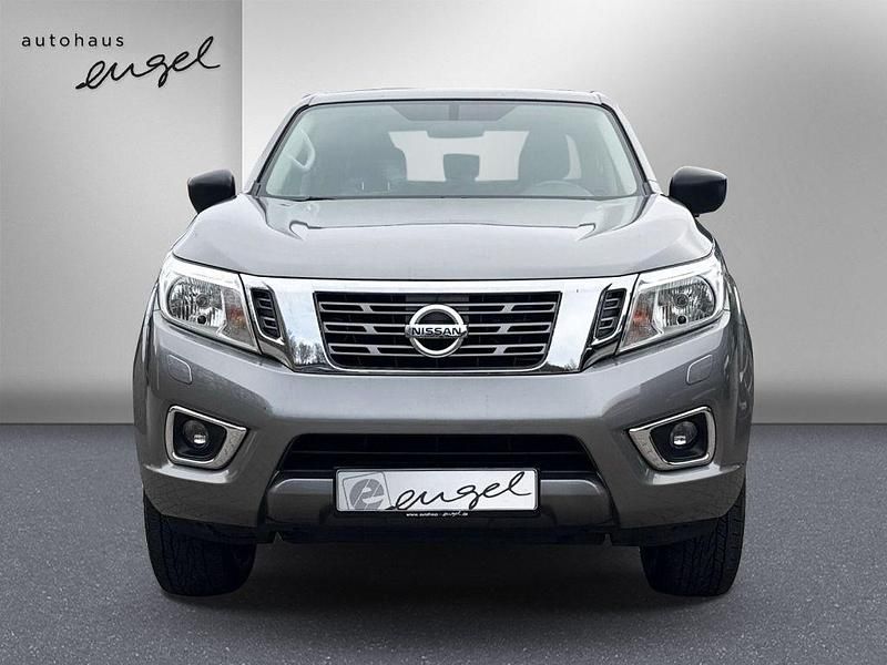 Gebraucht Nissan Navara Acenta 190 PS (139 kW) 2022 Precision grey metallic Pickup