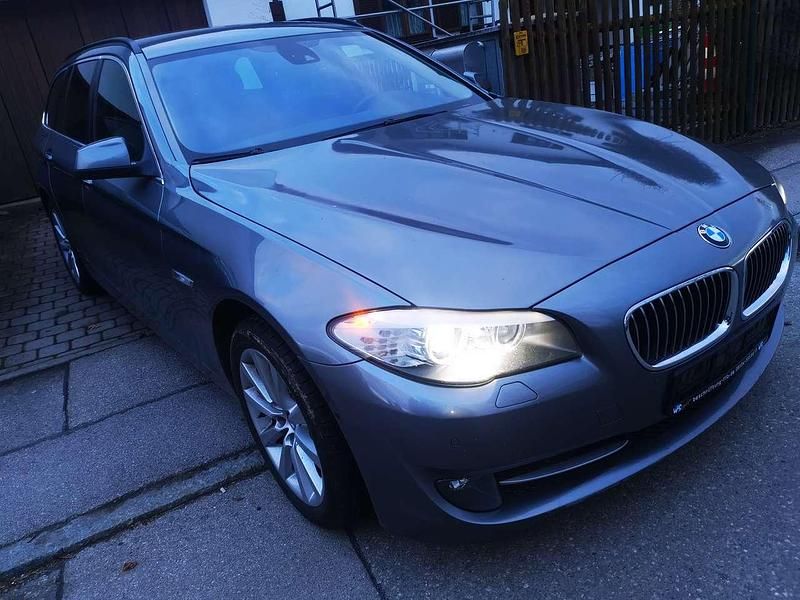 Gebraucht BMW 520 184 PS (135 kW) 2012 Beige Kombi