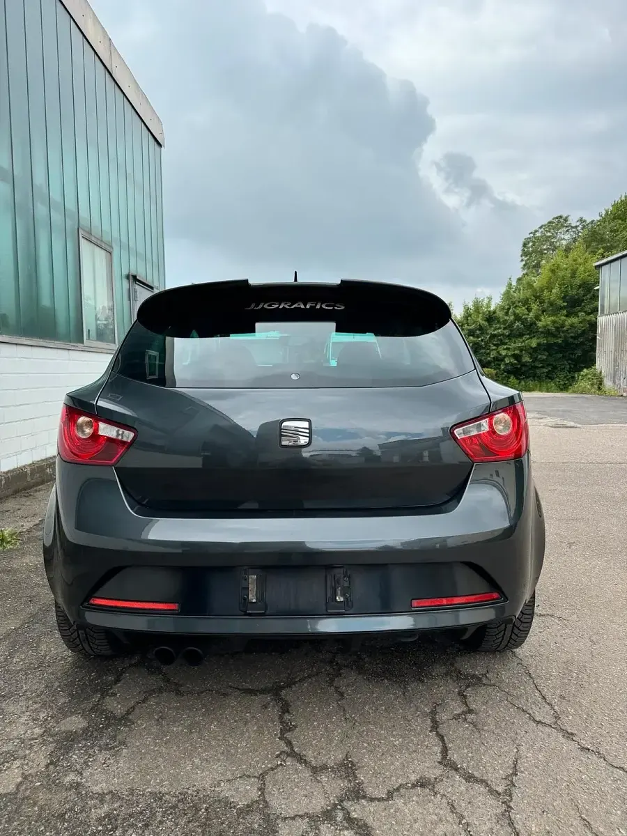 Gebraucht Seat Ibiza 143 PS (105 kW) 2010 Grau Kleinwagen