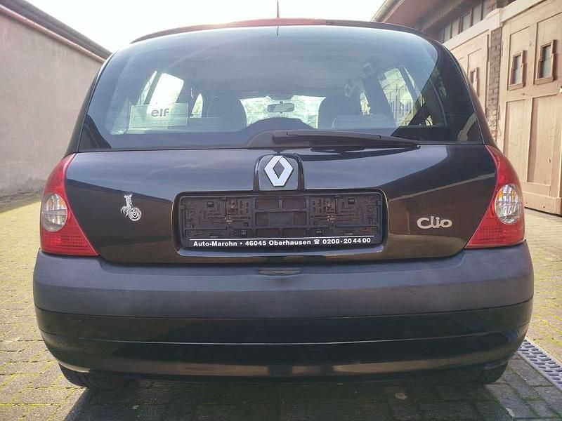 Gebraucht Renault Clio II 58 PS (42 kW) 2005 Braun Kleinwagen