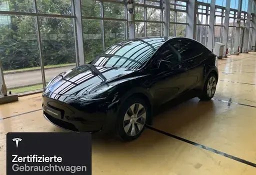 Gebraucht Tesla Model Y RWD 188 kW (256 PS) 2023 Schwarz SUV