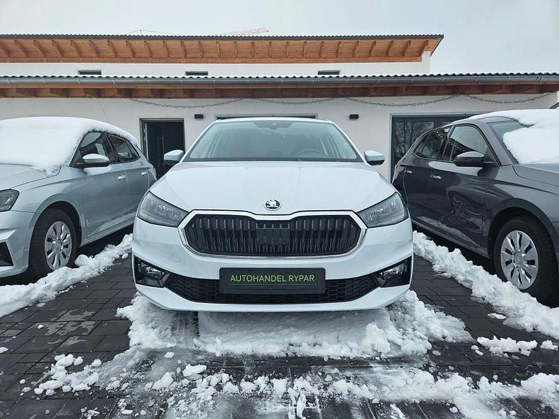 Gebraucht Skoda Fabia 95 PS (69 kW) 2024 Weiß Kleinwagen