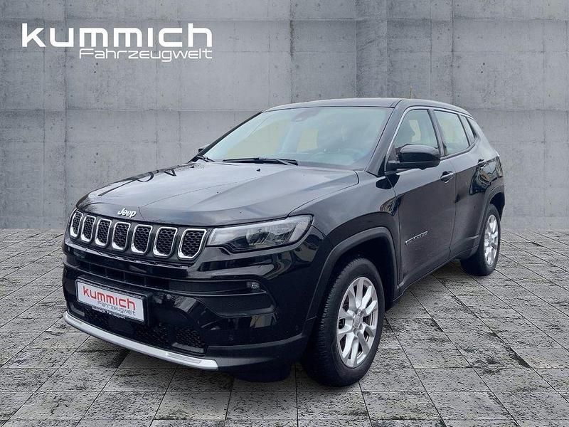 Gebraucht Jeep Compass Altitude 131 PS (96 kW) 2024 Schwarz SUV