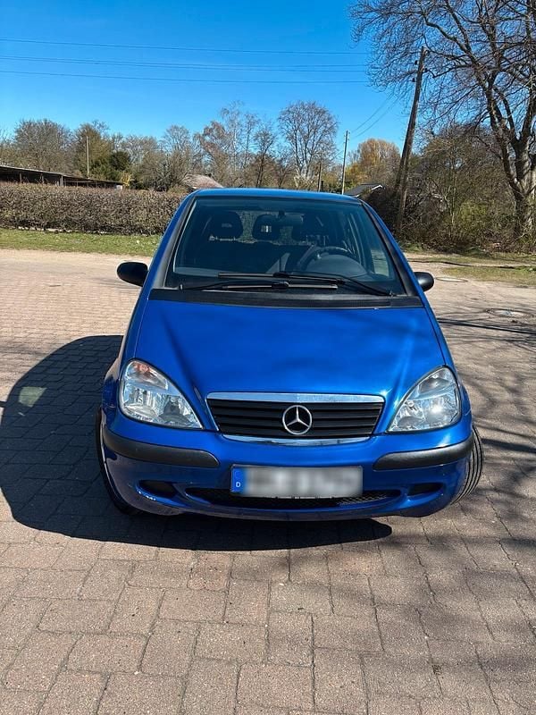 Gebraucht Mercedes A140 82 PS (60 kW) 2001 Blau Limousine