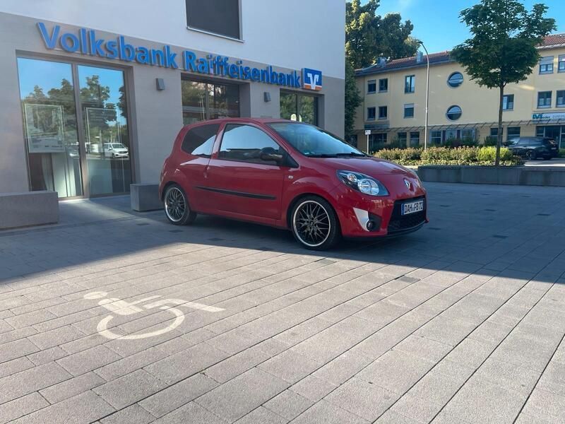 Rot Gebraucht 2009 Renault Twingo Kleinwagen | 2.499 € (Fairer Preis) - Bild 1/4