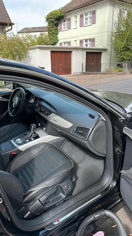 Schwarz Gebraucht 2015 Audi A6 Kombi | 19.500 € (Fairer Preis) - Bild 1/4