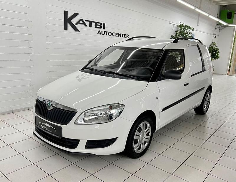 Weiß Gebraucht 2012 Skoda Roomster Van / Kleinbus | 5.950 € (Fairer Preis) - Bild 1/4