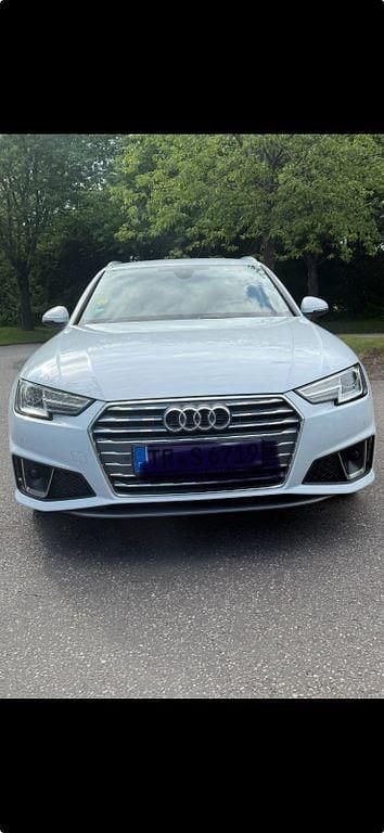 Weiß Gebraucht 2019 Audi A4 S-Line Kombi | 20.099 € (Guter Preis) - Bild 1/4