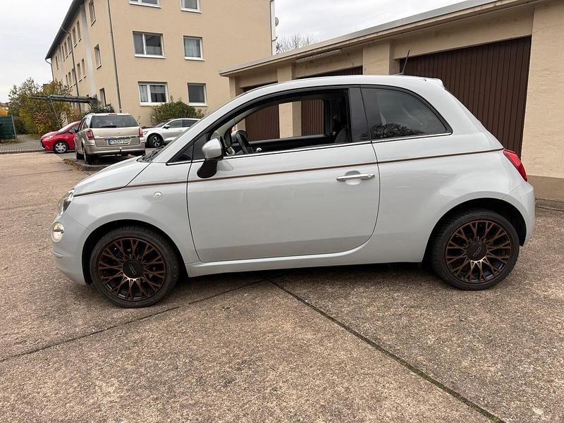 Grau Gebraucht 2019 Fiat 500 Collezione Kleinwagen | 8.999 € (Fairer Preis) - Bild 1/4