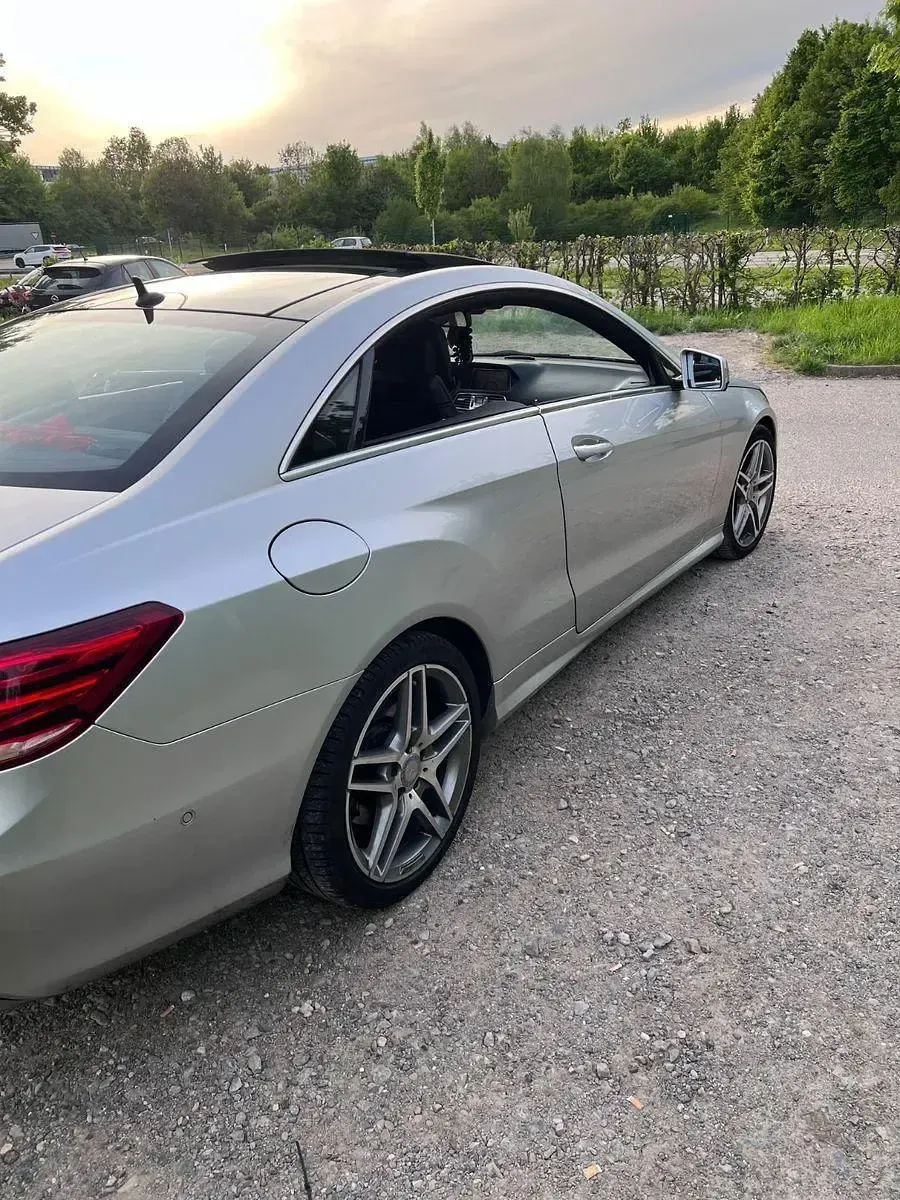 Gebraucht Mercedes E500 408 PS (300 kW) 2013 Grau Coupé