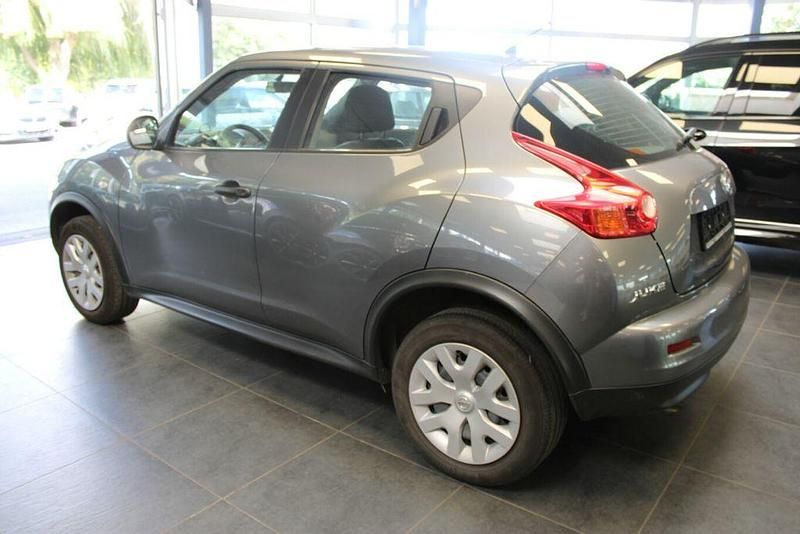 Gebraucht Nissan Juke Visia 117 PS (86 kW) 2013 Grau SUV