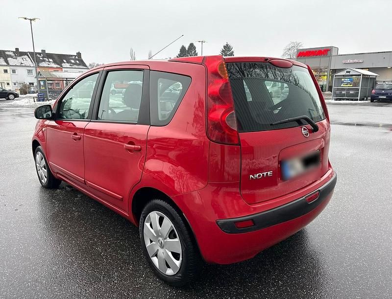 Gebraucht Nissan Note Acenta 88 PS (64 kW) 2006 Rot Kleinwagen