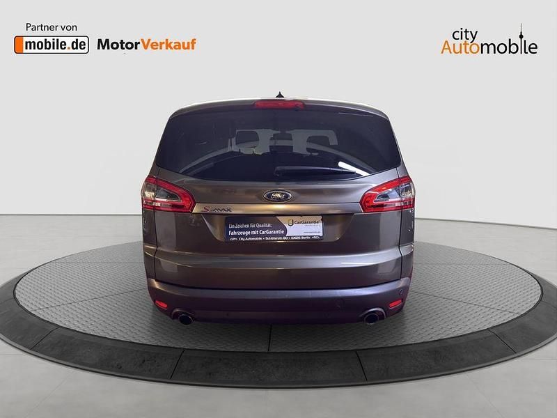Gebraucht Ford S-MAX Titanium 203 PS (149 kW) 2011 Braun Van / Kleinbus