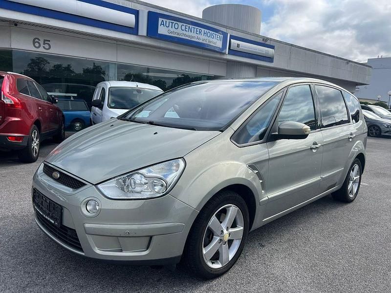 Silber Gebraucht 2008 Ford S-MAX S Van / Kleinbus | 4.990 € (Fairer Preis) - Bild 1/4