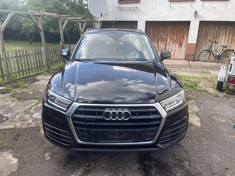 Schwarz Gebraucht 2019 Audi Q5 SUV | 26.850 € (Superpreis) - Bild 1/4