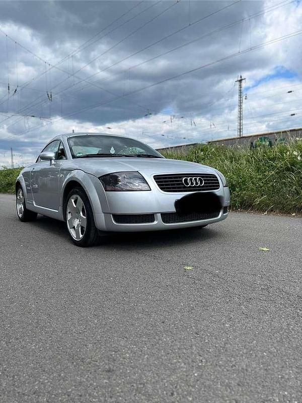 Second-hand Audi TT 179 CP (131 kW) 2000 Coupe