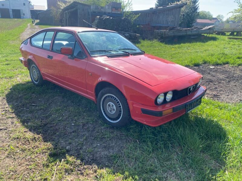 Gebraucht Alfa Romeo GTV 131 PS (96 kW) 1982 Rot Coupé