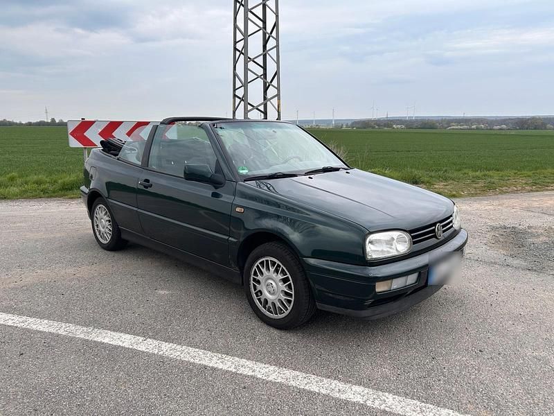 Gebraucht VW Golf Cabriolet Edition 101 PS (74 kW) 1997 Grün Cabrio