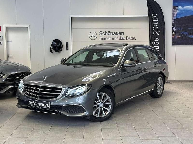 Grau Gebraucht 2017 Mercedes E220 Exclusive Kombi | 17.450 € (Superpreis) - Bild 1/4