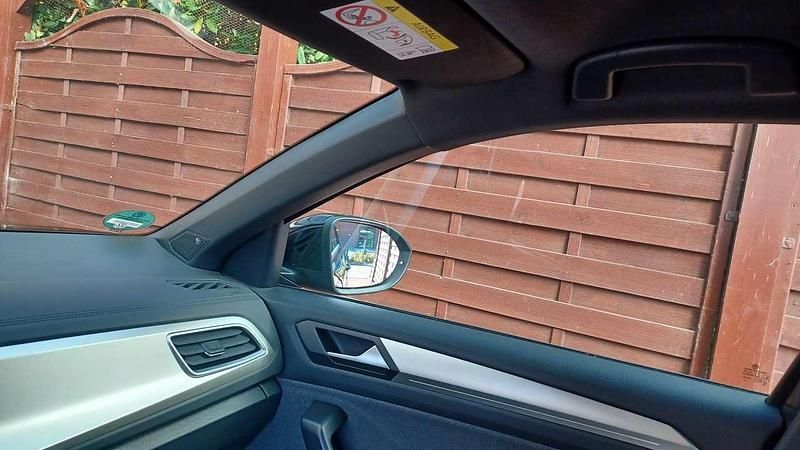 Gebraucht VW T-Roc Move 150 PS (110 kW) 2024 SUV