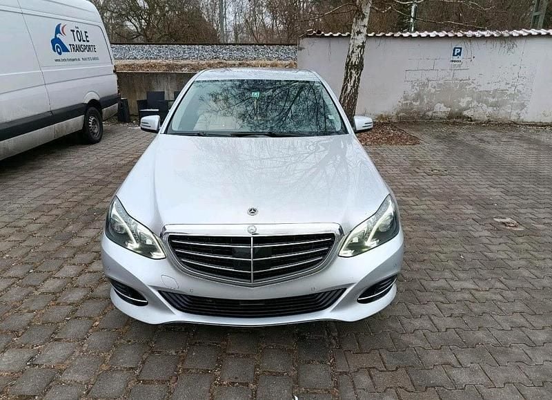 Gebraucht Mercedes E350 252 PS (185 kW) 2013 Grau Limousine