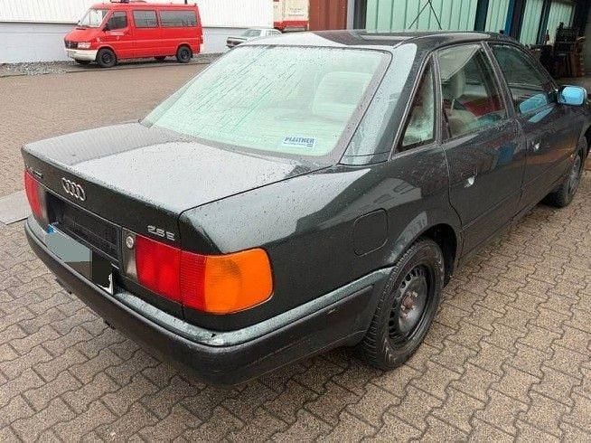 Gebraucht Audi 100 Sport 174 PS (127 kW) 1991 Grün Limousine