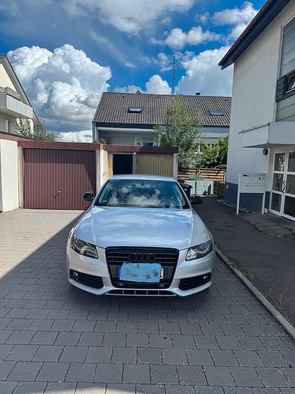 Silber Gebraucht 2008 Audi A4 Ambiente Limousine | 7.999 € (Fairer Preis) - Bild 1/4