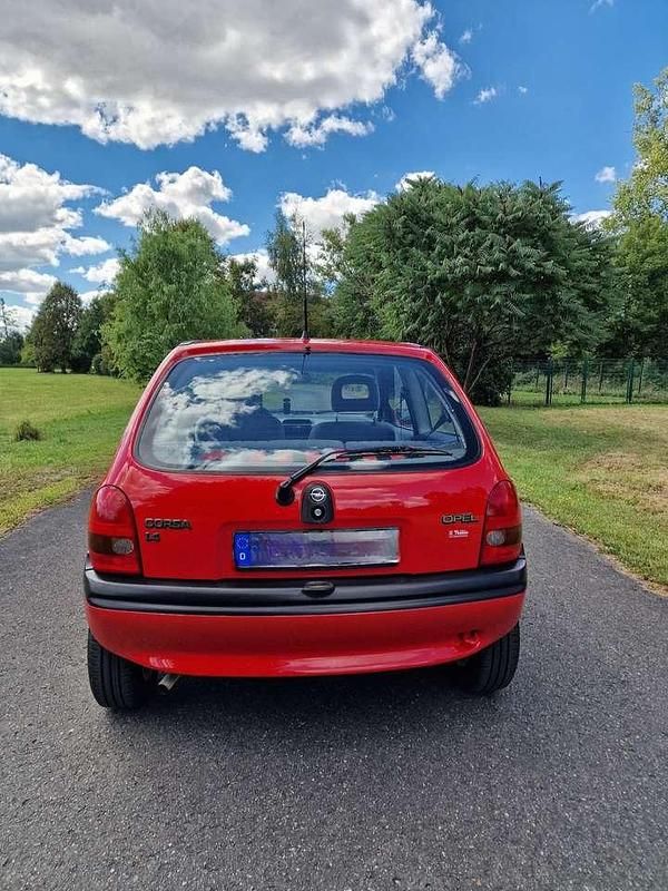 Gebraucht Opel Corsa 60 PS (44 kW) 1997 Limousine