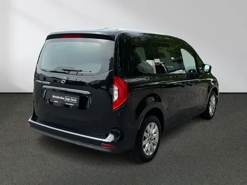 Gebraucht Mercedes eCitan 89 kW (122 PS) 2024 Schwarz Kombi