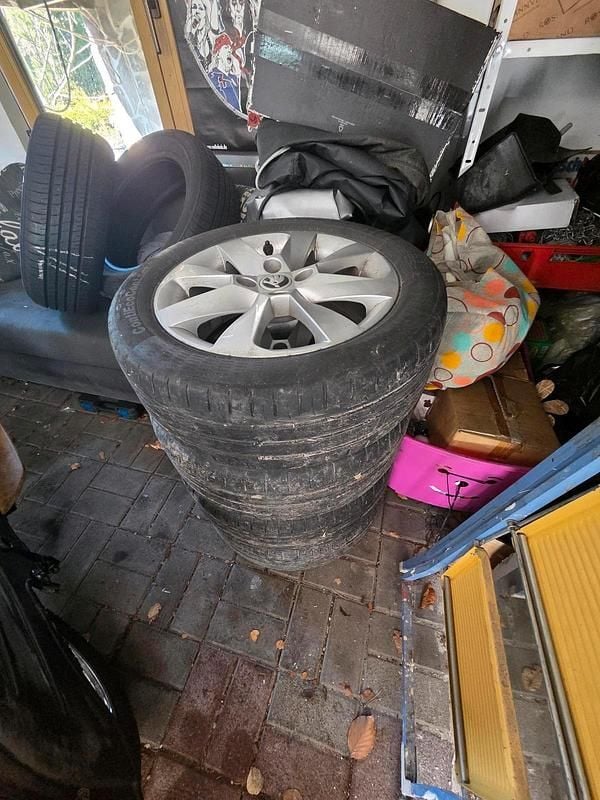 Gebraucht Skoda Citigo 60 PS (44 kW) 2014 Silber Kleinwagen