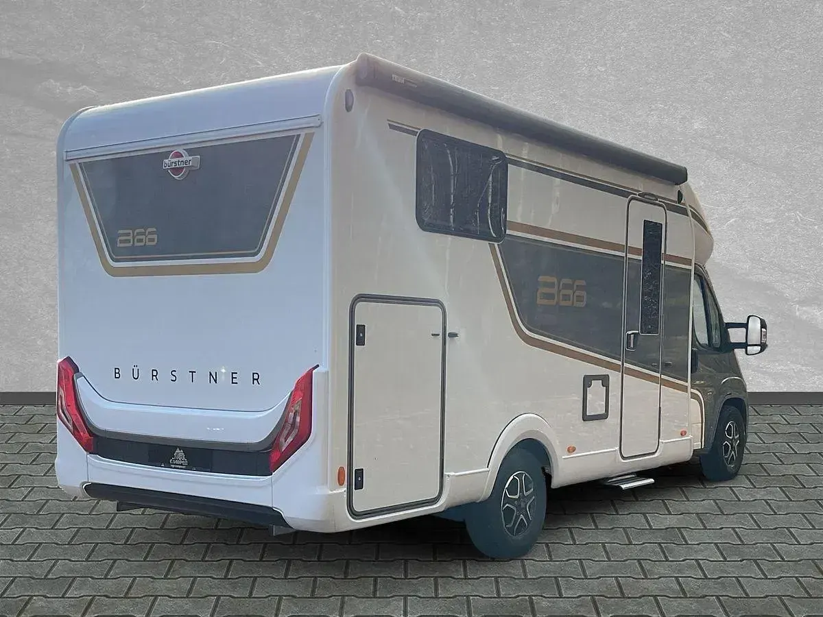 Neu Buerstner Lyseo TD 140 PS (102 kW) 2026 Grau Van