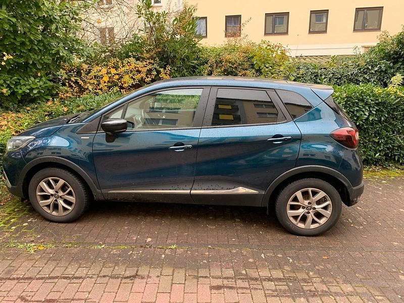 Blau Gebraucht 2019 Renault Captur LIMITED SUV | 9.500 € (Fairer Preis) - Bild 1/3