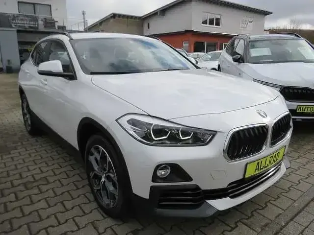 Gebraucht BMW X2 Advantage 231 PS (169 kW) 2020 Mineralweiss metallic SUV