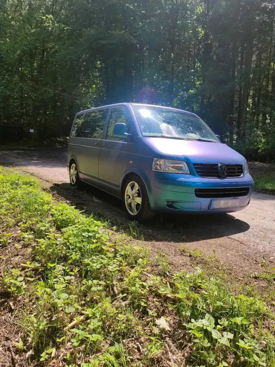 Gebraucht VW Multivan 131 PS (96 kW) 2004 Schwarz Van / Kleinbus