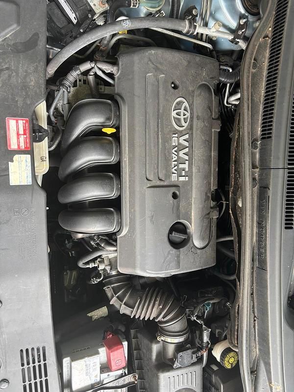 Gebraucht Toyota Corolla 129 PS (94 kW) 2005 Blau Kleinwagen