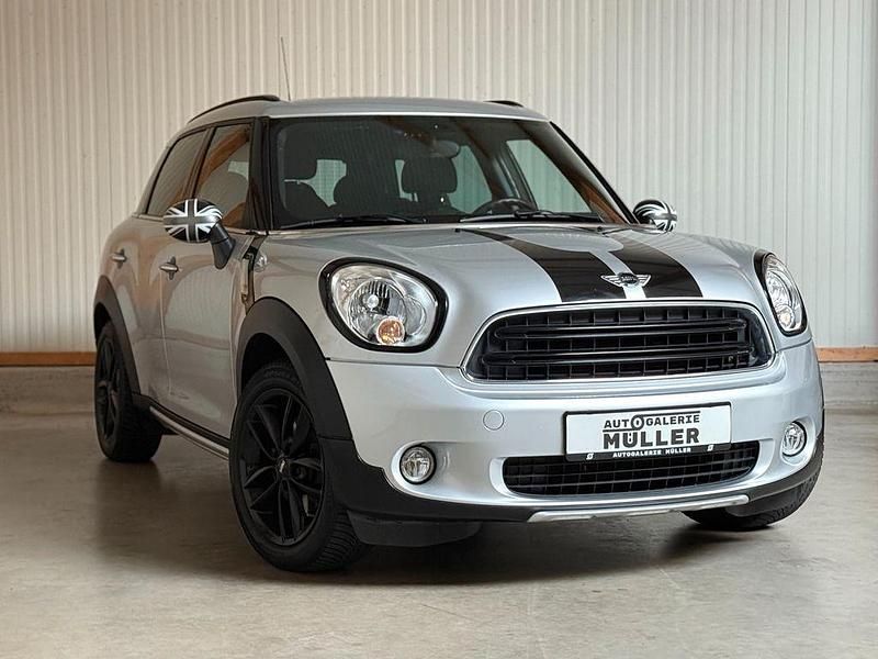 Silber Gebraucht 2015 Mini Cooper Countryman Pepper SUV | 9.900 € (Fairer Preis) - Bild 1/4