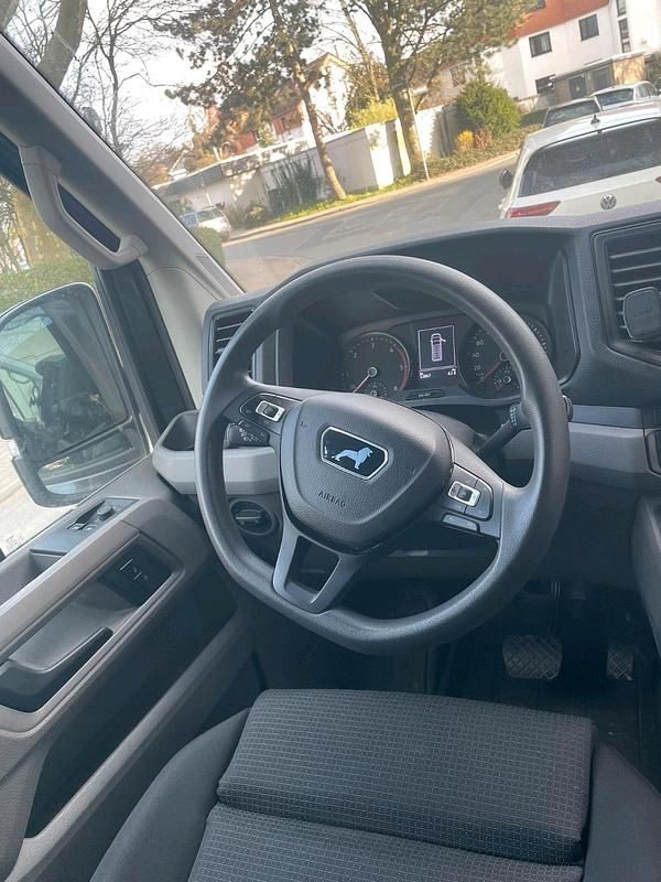 Gebraucht MAN TGE 177 PS (130 kW) 2023 Grau Van